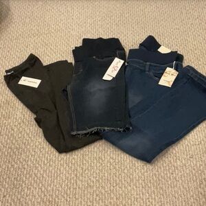 Maternity Bundle Jeans in Black and Blue and Shorts